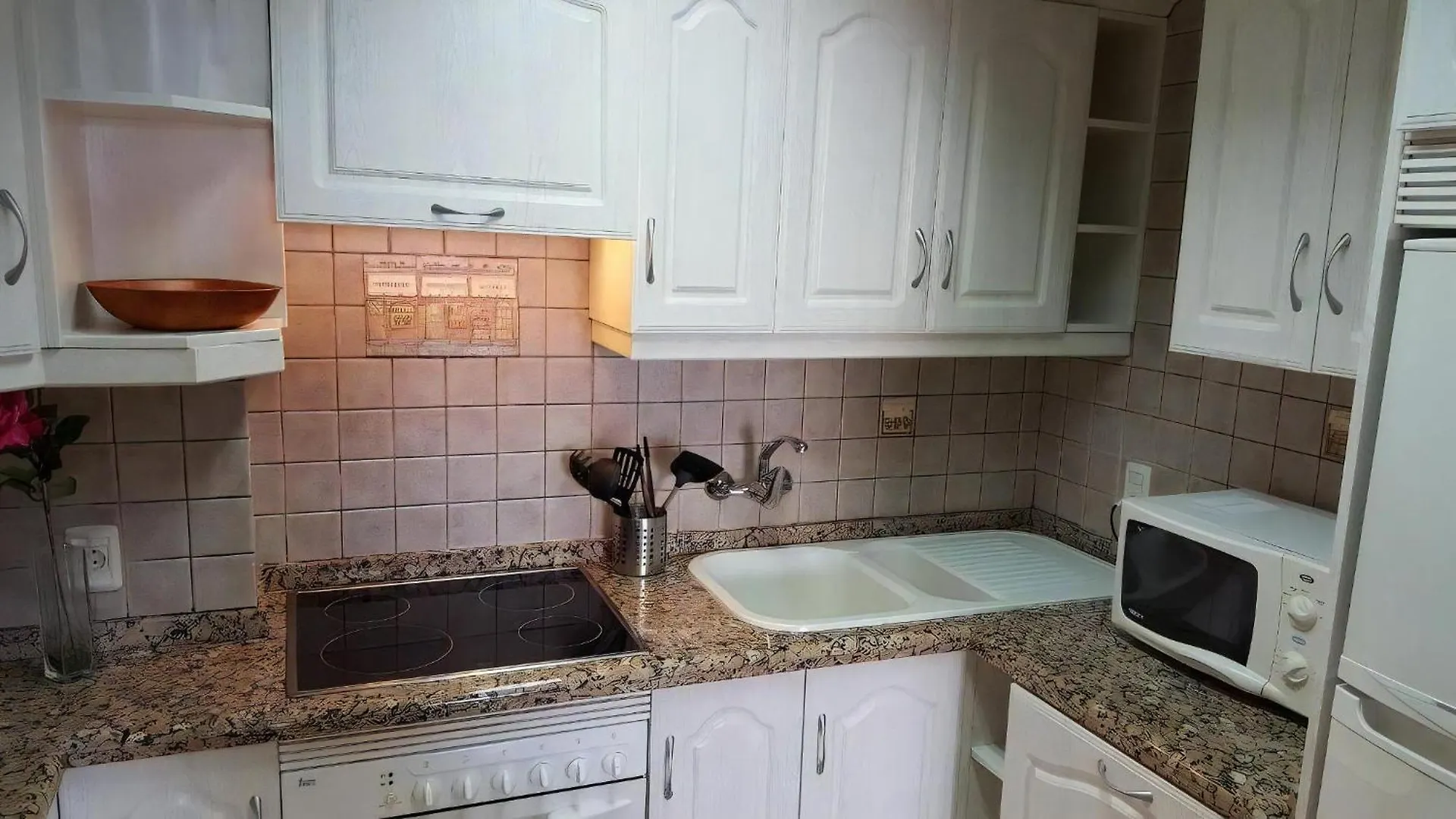 Apartment Jacaranda Mit Pool Playa de las Americas